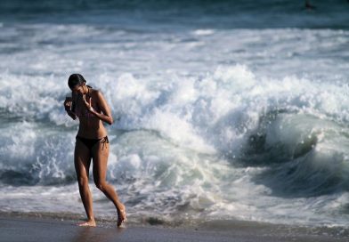 Por que é que a água do mar é salgada?